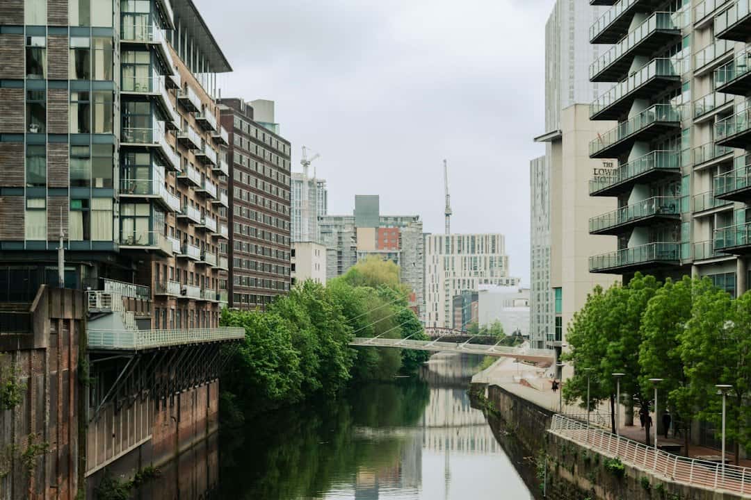 Worsley Area Guide